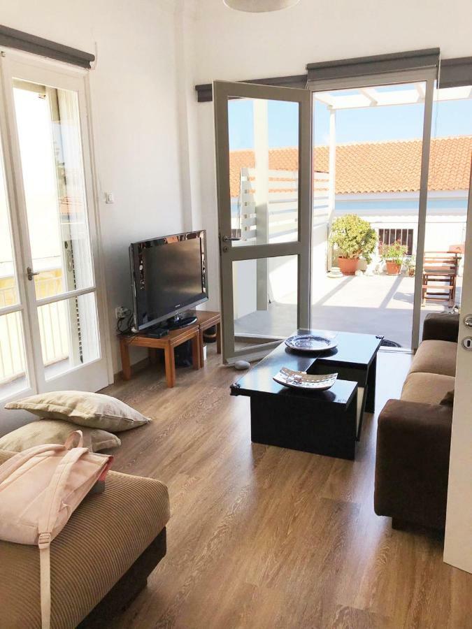 The Roof - Flat Sea View In Aegina Town Apartment Bagian luar foto