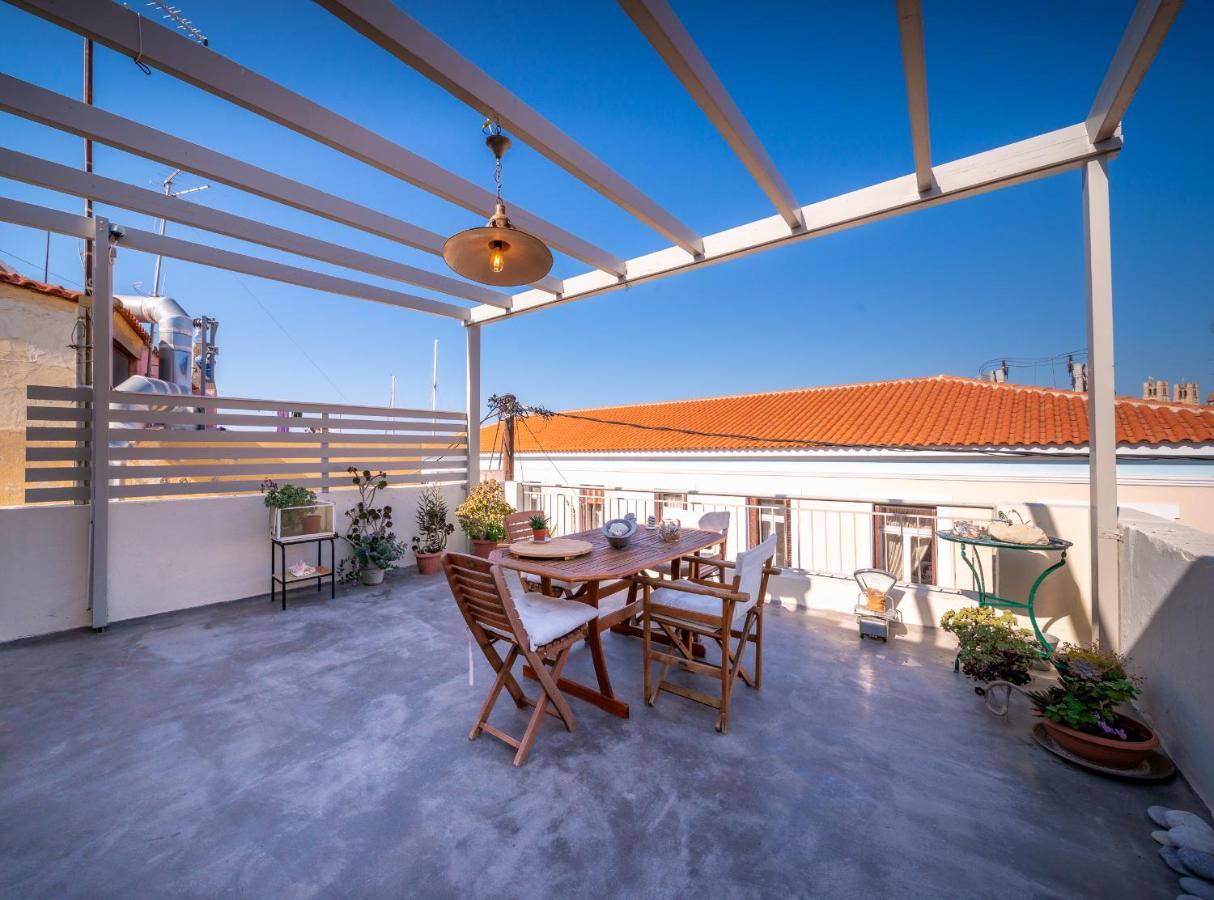 The Roof - Flat Sea View In Aegina Town Apartment Bagian luar foto