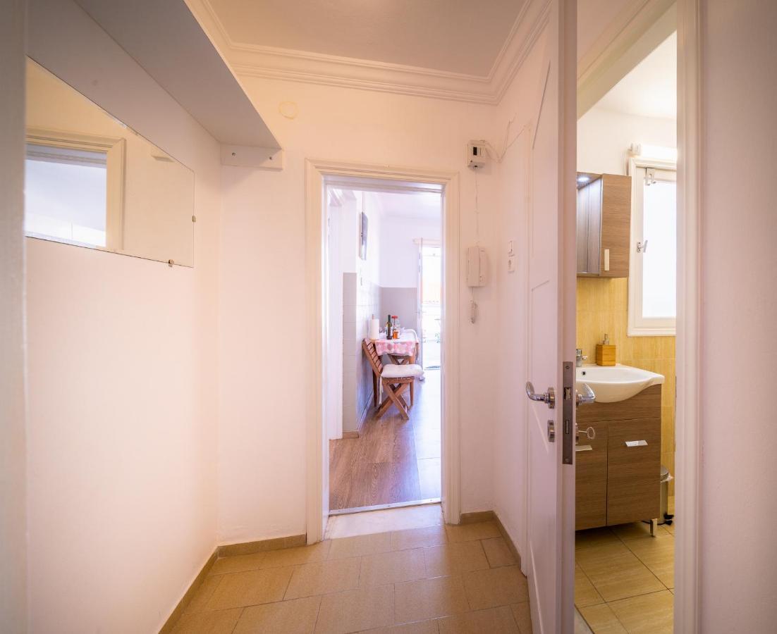 The Roof - Flat Sea View In Aegina Town Apartment Bagian luar foto